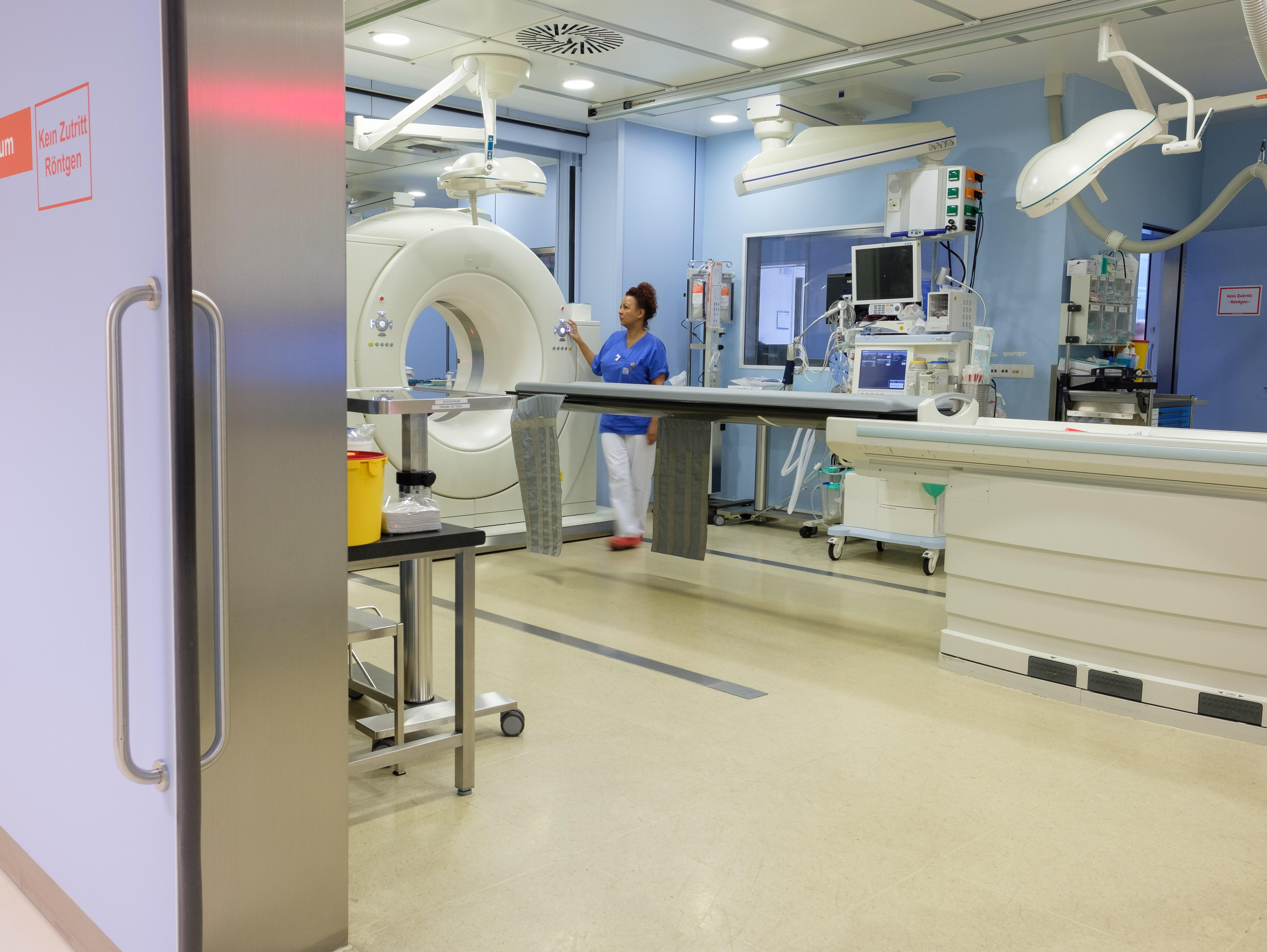 Universitaetsklinikum Frankfurt Institut fuer Diagnostische und Interventionelle Radiologie Zentrale Notaufnahme