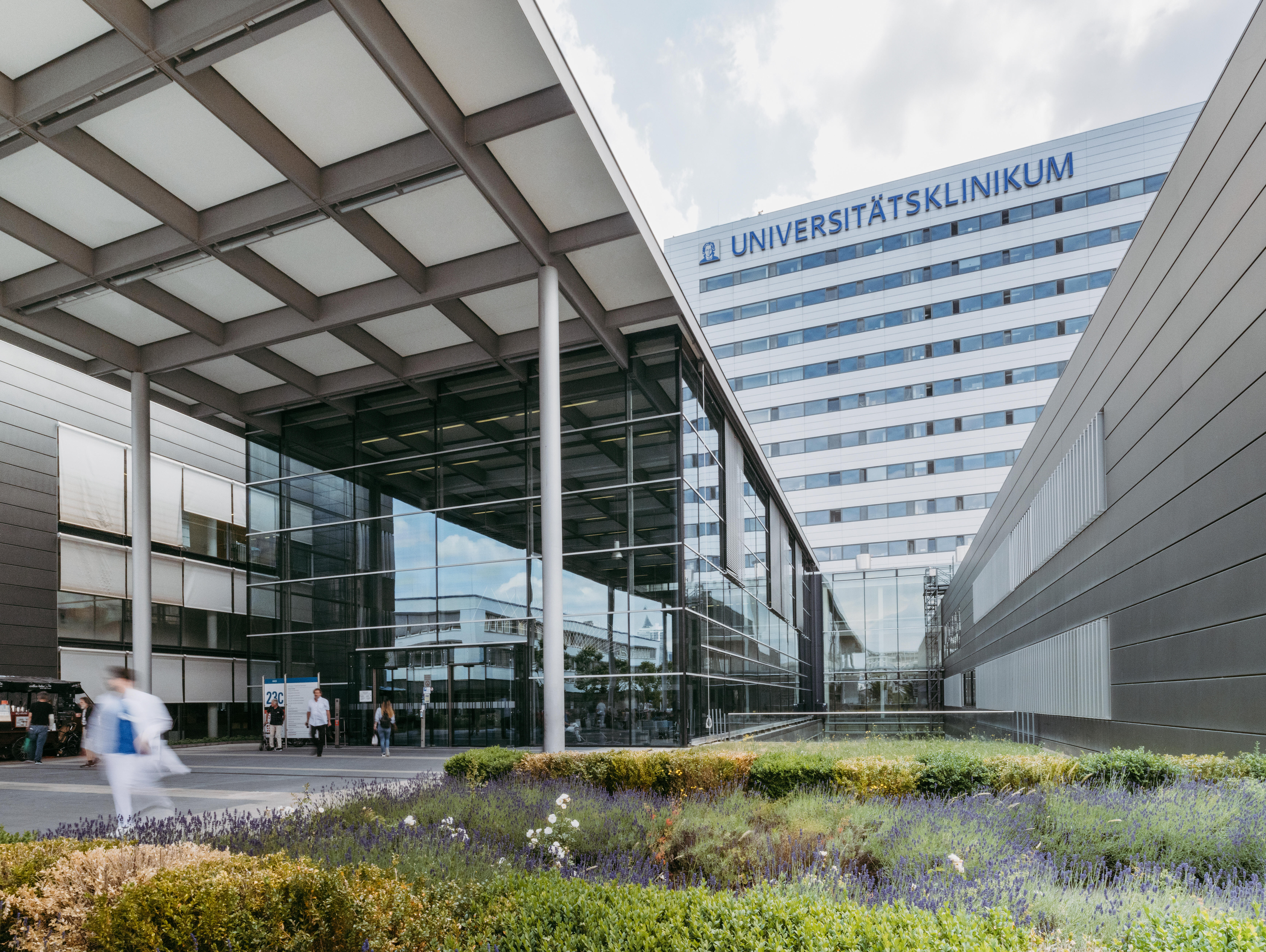 Universitätsklinikum Frankfurt Außenansicht